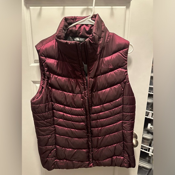 The North Face Jackets & Blazers - North Face woman’s vest - XL
